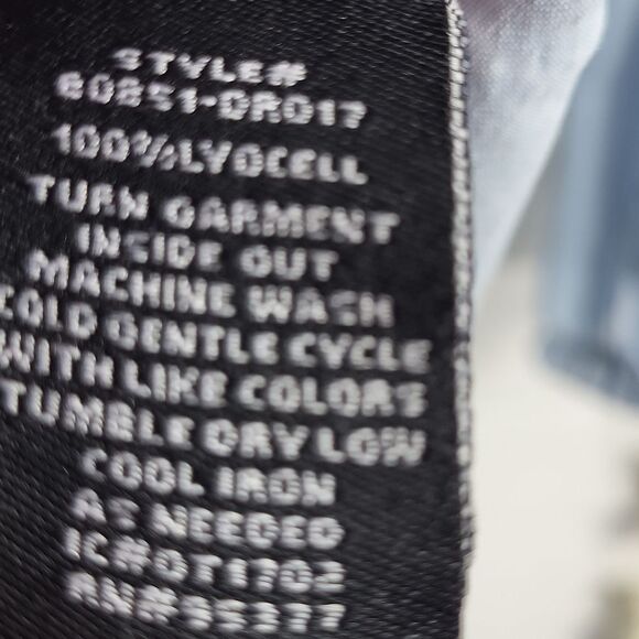 Sanctuary Light Blue Off-Shoulder Blouse.‎ Size S - Picture 4 of 6